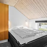 4 Bedroom In