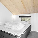 Feriehus 4 Bedroom In *